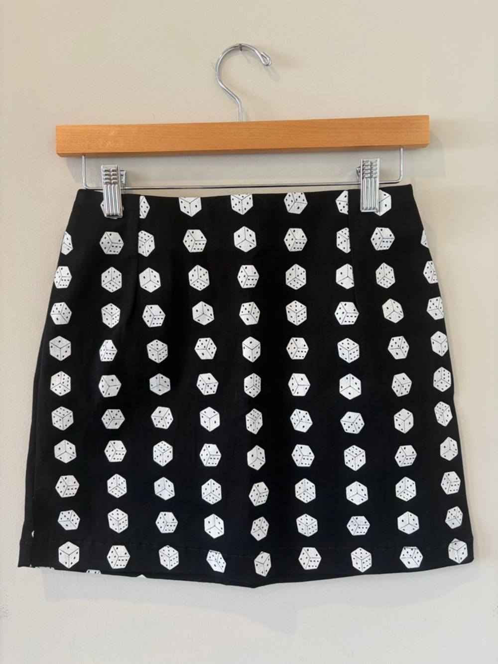 NWOT Rose Cut Clothing Black Dice-Print Mini Skirt